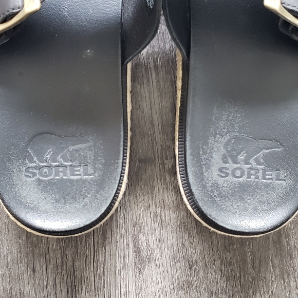 Sorel Sandals - size 9 - Picture 2 of 7